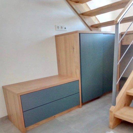 Sitzbank mit Schrank 70